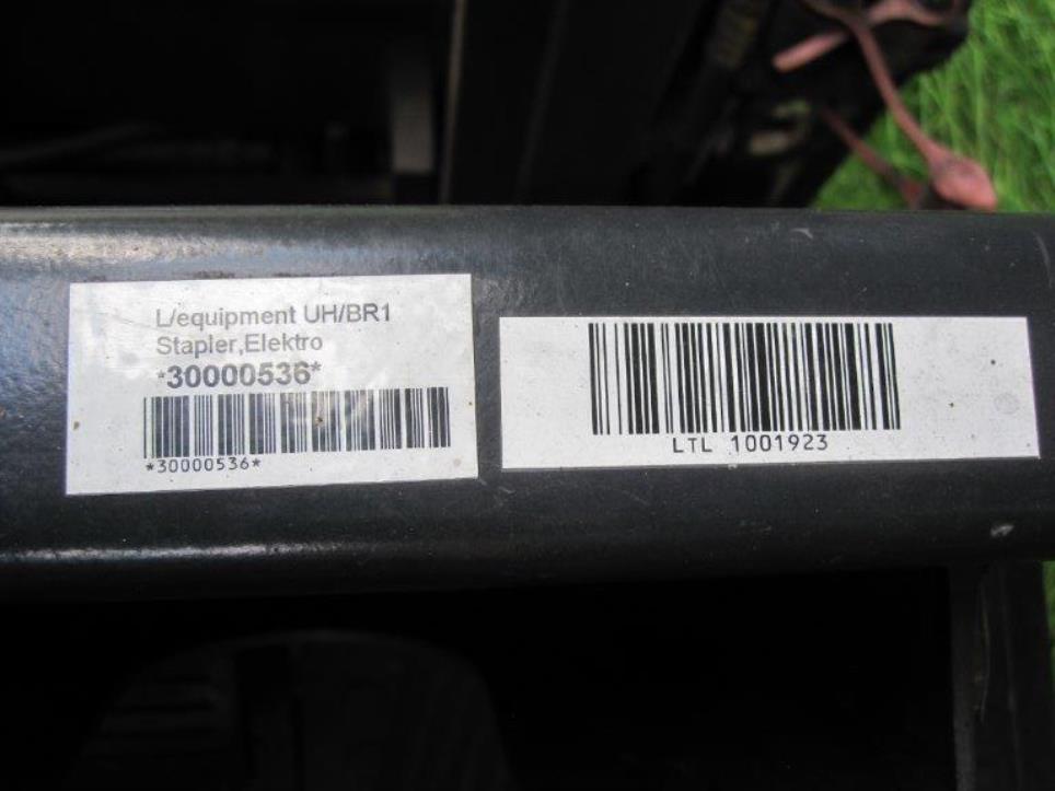 Gepflegte Flurförderfahrzeuge-15